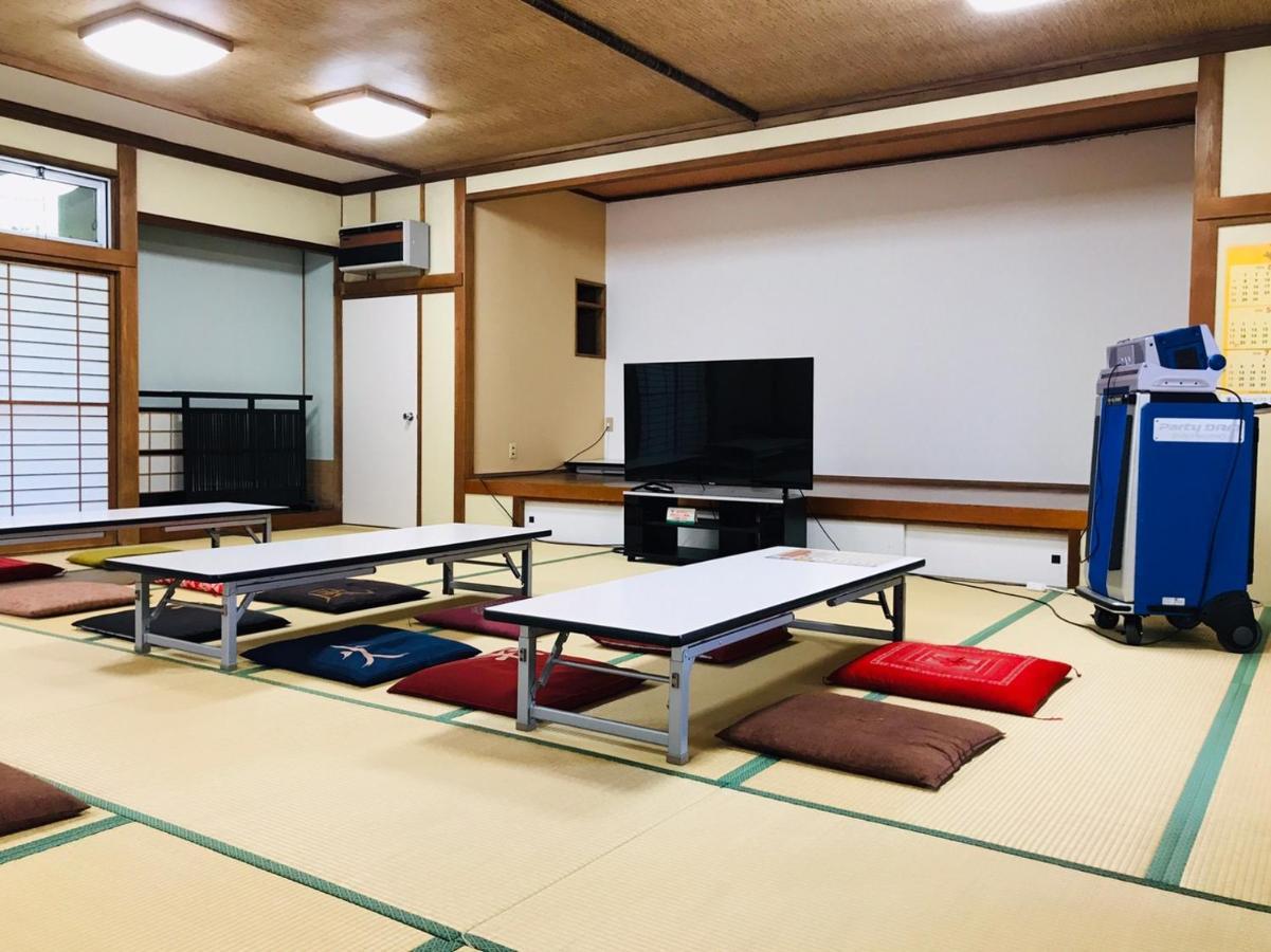 Отель Harukaze No Yado Иваки Экстерьер фото
